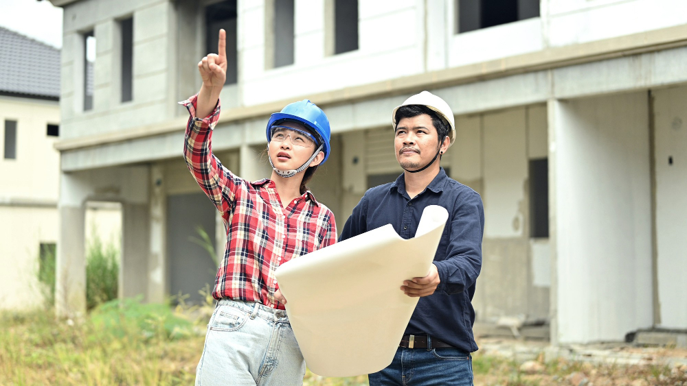 When Is the Best Time to Hire a House Developer?