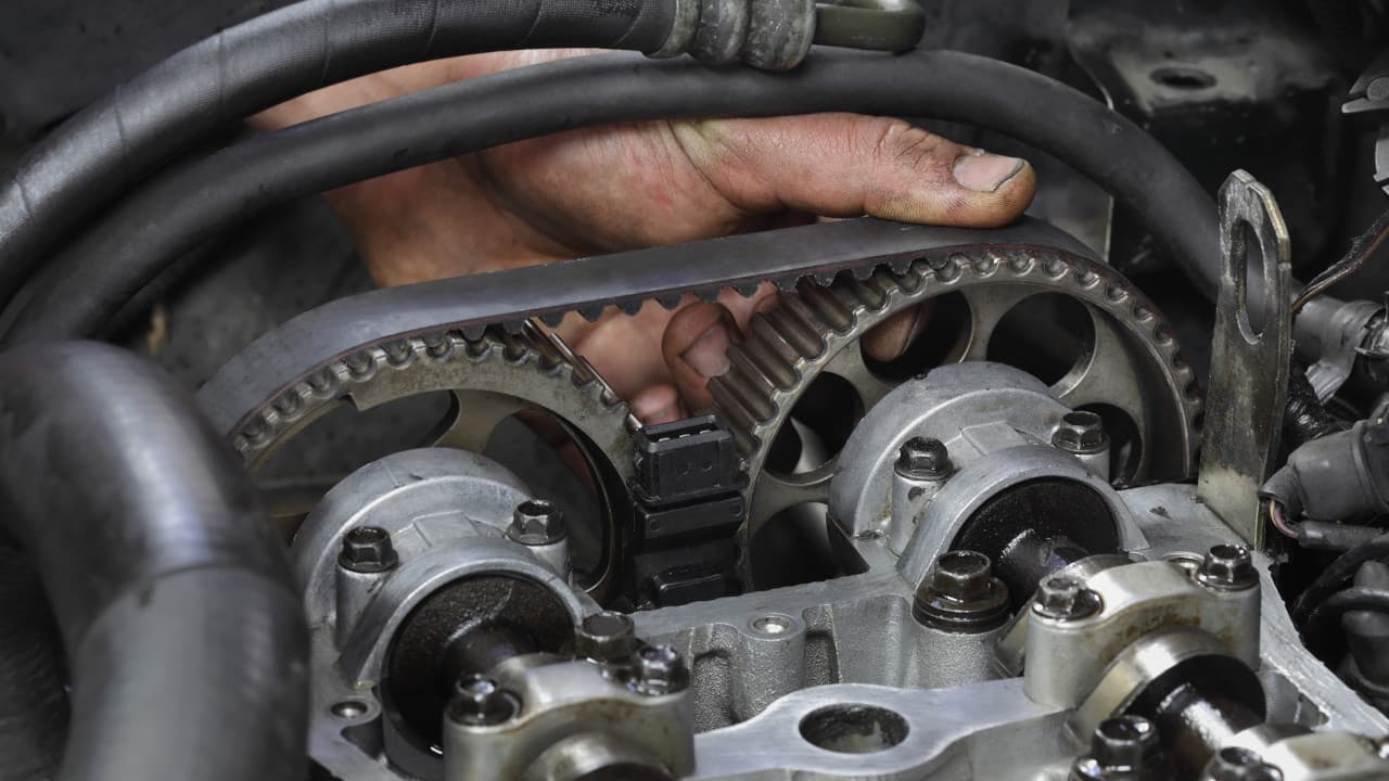 Smooth Transitions: Expert Clutch Replacement Services in Harlow