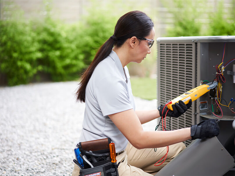 Professional Heat Pump Repair in Illinois: Keeping Your Home Comfortable All Year Round