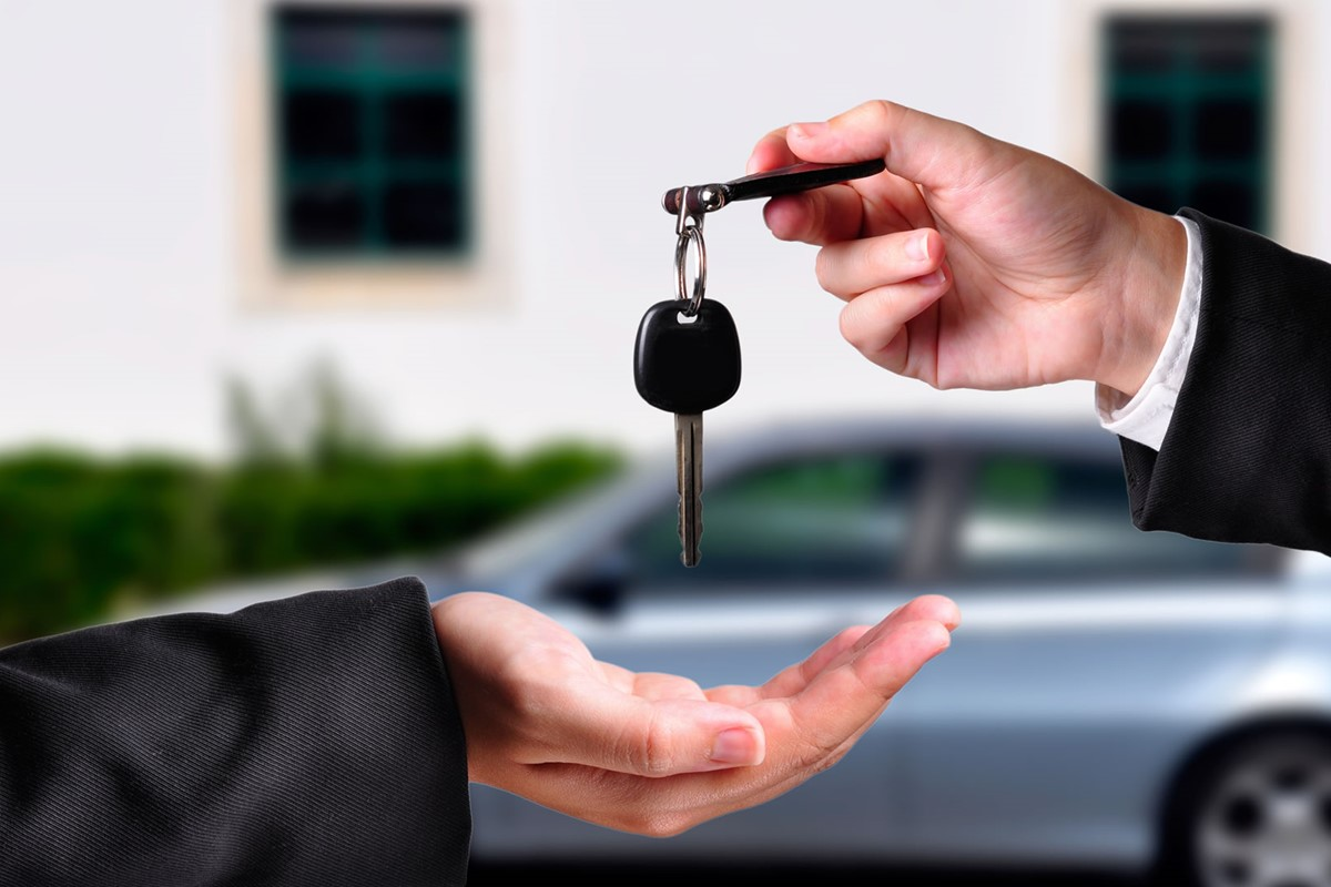 Tips for Choosing the Right Time to Transfer Your Car Loan in India